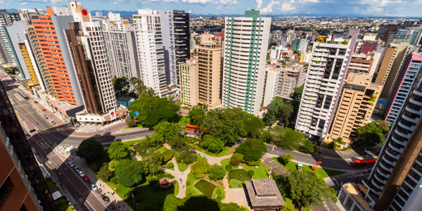 fotografia aérea do bairro Água Verde, em Curitiba