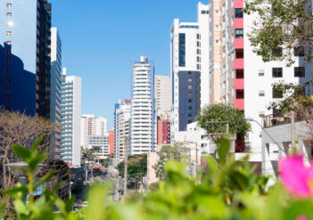 fotografia do bairro água verde em curitiba