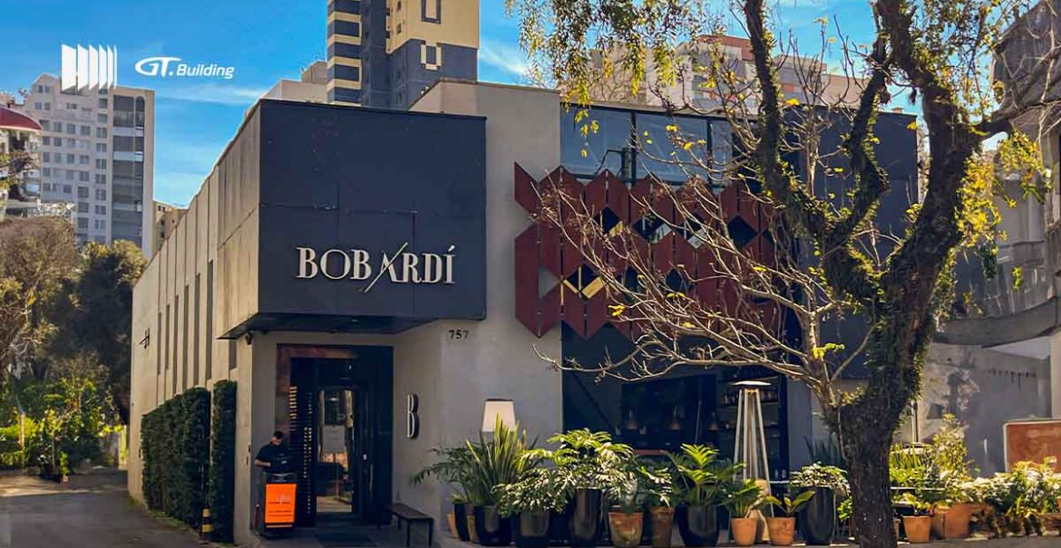 fachada do Bobardí, um restaurante no Cabral, em curitiba